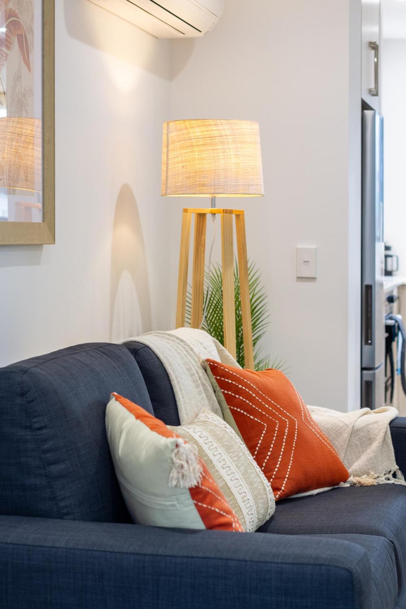 Modern City Lifestyle: 2 Bedroom 1 Bath Christchurch Buitenkant foto