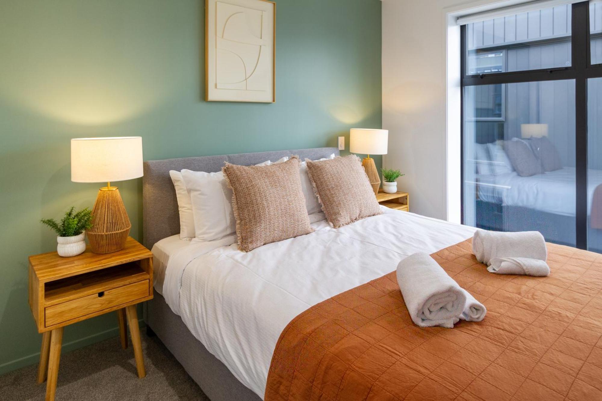 Modern City Lifestyle: 2 Bedroom 1 Bath Christchurch Buitenkant foto